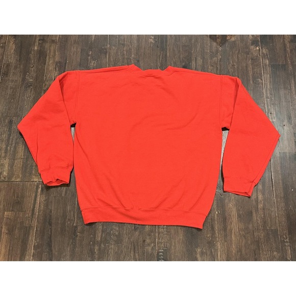 Red Hot Chili Peppers Sweatshirt Mens Medium Red Crewneck Band Pullover Rock - Picture 2 of 6